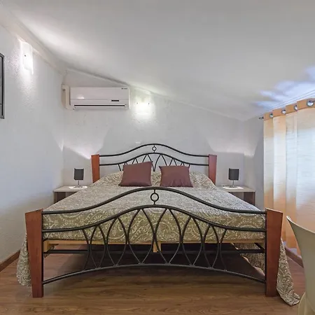 Villa Karina Tar Tar-Vabriga